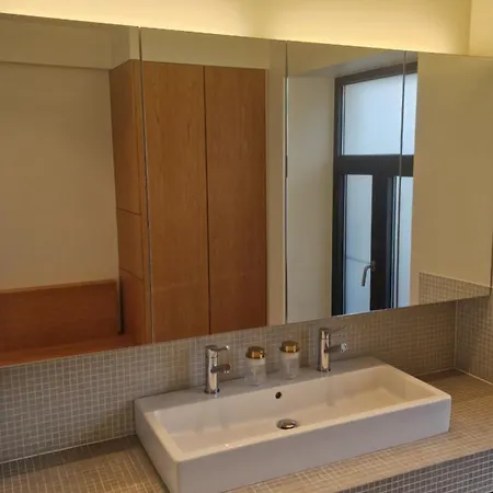 Zesdrienegen * 헨트