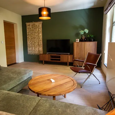 Zesdrienegen Appartement *